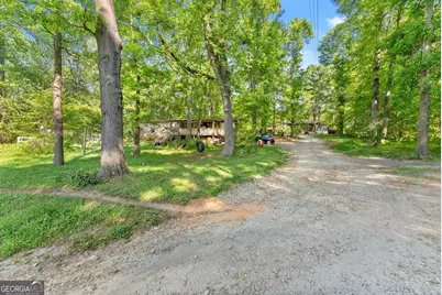 360 Davenport Road, Braselton, GA 30517 - Photo 10