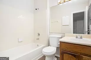 5731 Wells Cir, Stone Mountain, GA 30087 - Photo 10