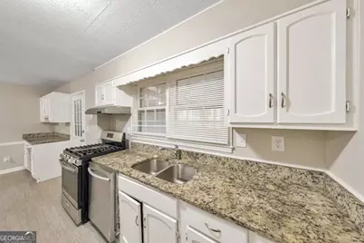 2611 Golfview Terrace SE, Conyers, GA 30013 - Photo 12