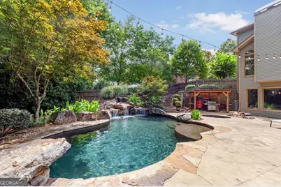 2318 Reubens Run, Marietta, GA 30064 - Photo 2