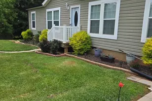 50 Meadowview St, Newnan, GA 30263 - Photo 2