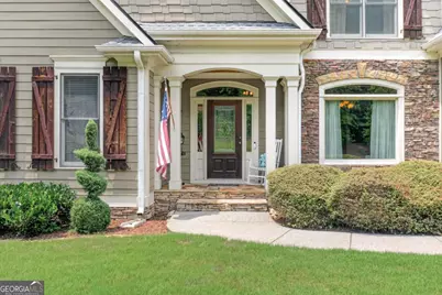 209 Amberleigh Circle, White, GA 30184 - Photo 2