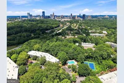 4302 Pine Heights Drive NE, Atlanta, GA 30324 - Photo 4