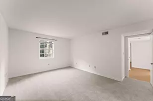 6900 Roswell Rd, Sandy Springs, GA 30328 - Photo 26