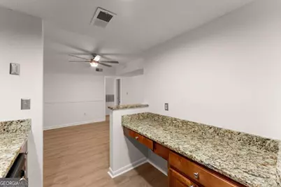 6900 Roswell Road #Q17, Sandy Springs, GA 30328 - Photo 16