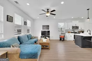 2936 Edgemont Ln SW, Marietta, GA 30008 - Photo 10