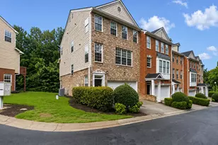 4658 Creekside Villas Way SE, Smyrna, GA 30082 - Photo 4