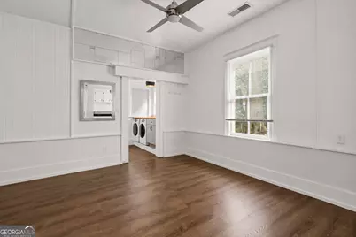 1081 McMillan Street NW, Atlanta, GA 30318 - Photo 8