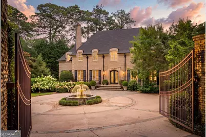 305 Forrest Lake Drive, Sandy Springs, GA 30327 - Photo 2