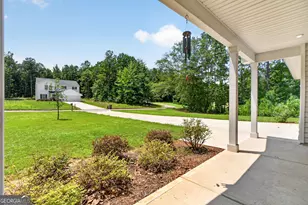 121 Red Oak Dr, Barnesville, GA 30204 - Photo 8