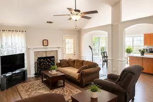 30 Oakbrook Ln, Covington, GA 30016 - Photo 8