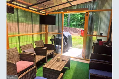 521 Borders, Commerce, GA 30530 - Photo 32