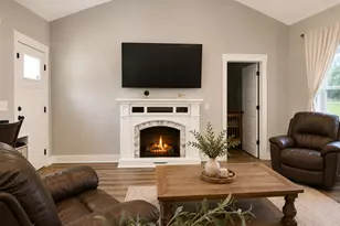 521 Borders, Commerce, GA 30530 - Photo 16