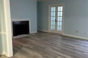 47 Le Parc Fontaine, Lithonia, GA 30038 - Photo 2