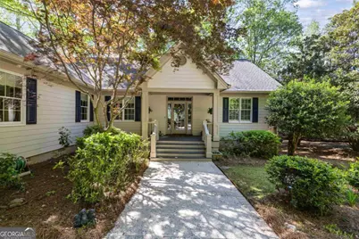 129 Barrington Hall Drive, Eatonton, GA 31024 - Photo 8