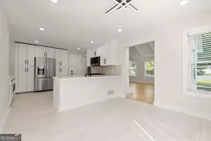 404 Way Bridge Ct NE, Kennesaw, GA 30144 - Photo 10