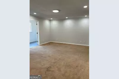 184 Rue Fontaine, Lithonia, GA 30038 - Photo 2