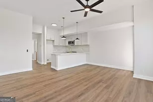 302 Lorch St, Savannah, GA 31401 - Photo 10