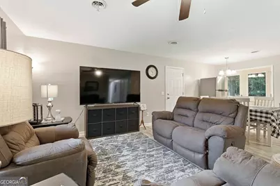 168 Glover Circle, Newnan, GA 30263 - Photo 10