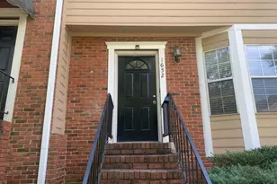 1652 Grist Mill Dr, Marietta, GA 30062 - Photo 2