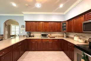 827 Plantation Dr, Adel, GA 31620 - Photo 6