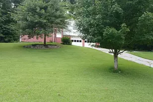 785 Old Beulah Rd, Lithia Springs, GA 30122 - Photo 2