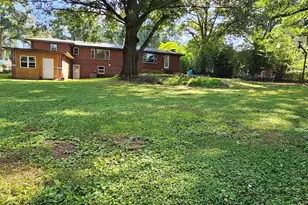 2498 Johnson Dr, Doraville, GA 30340 - Photo 8