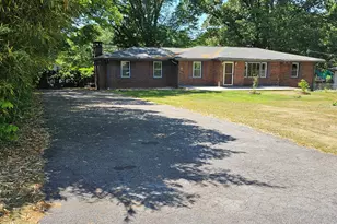 2498 Johnson Dr, Doraville, GA 30340 - Photo 2