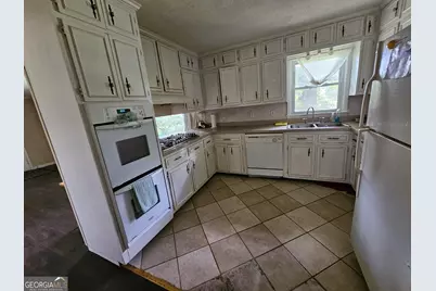 2498 Johnson Drive, Doraville, GA 30340 - Photo 10