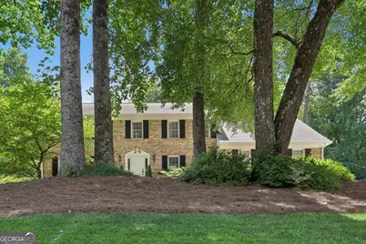 5271 Wyntercreek Way, Dunwoody, GA 30338 - Photo 2