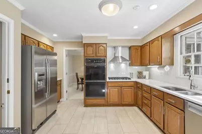 5271 Wyntercreek Way, Dunwoody, GA 30338 - Photo 16