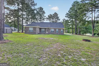 136 Sweet Briar Trail, Statesboro, GA 30461 - Photo 4