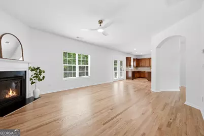 2780 Lansing Lane, Cumming, GA 30041 - Photo 10