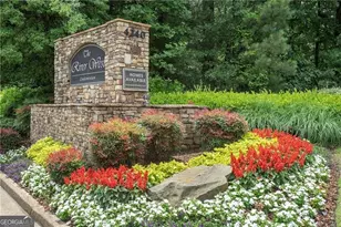 4244 River Green Dr NW, Atlanta, GA 30327 - Photo 2