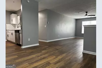 9302 Fairington Ridge Circle, Lithonia, GA 30038 - Photo 4