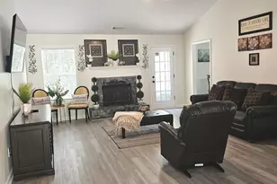 2277 NE Grassy Springs Ct, Conyers, GA 30012 - Photo 4