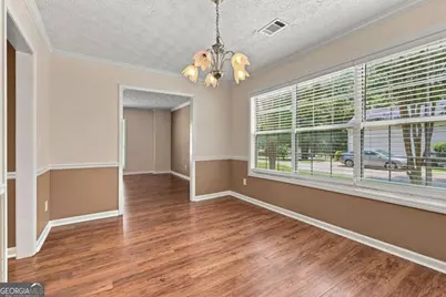 9878 Point View Drive, Jonesboro, GA 30238 - Photo 4