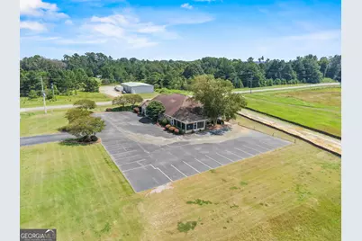1135 E Hiawatha Street, Metter, GA 30439 - Photo 46