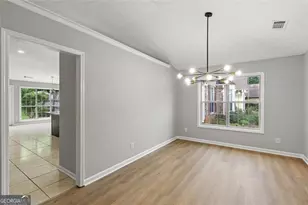 4680 Sterling Oaks Ct, Lilburn, GA 30047 - Photo 12