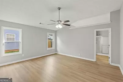 4680 Sterling Oaks Court, Lilburn, GA 30047 - Photo 22