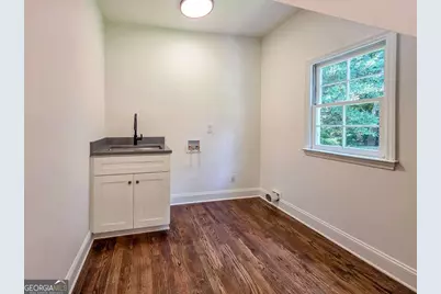 588 Lees Trace SW, Marietta, GA 30064 - Photo 10