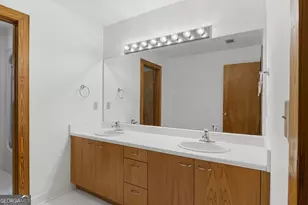3886 Harts Mill Ln, Brookhaven, GA 30319 - Photo 30