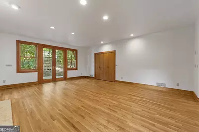 3886 Harts Mill Lane, Brookhaven, GA 30319 - Photo 10