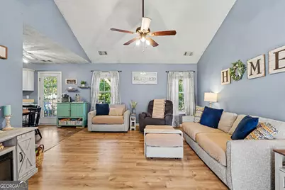 409 Bear Cub Path, Social Circle, GA 30025 - Photo 4