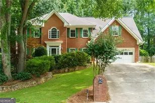 10785 Tuxford Dr, Alpharetta, GA 30022 - Photo 1