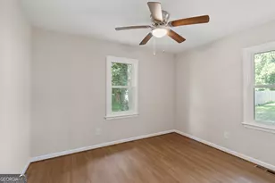 66 Troy St, Commerce, GA 30529 - Photo 18