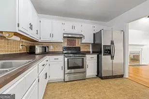 141 Onyx, Athens, GA 30605 - Photo 6