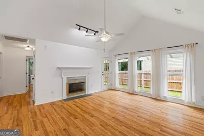 141 Onyx, Athens, GA 30605 - Photo 4
