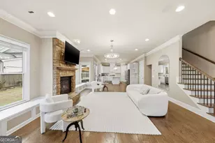 940 Lake Charles Dr, Roswell, GA 30075 - Photo 14