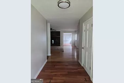 3560 Sandhill Drive SE, Conyers, GA 30094 - Photo 8